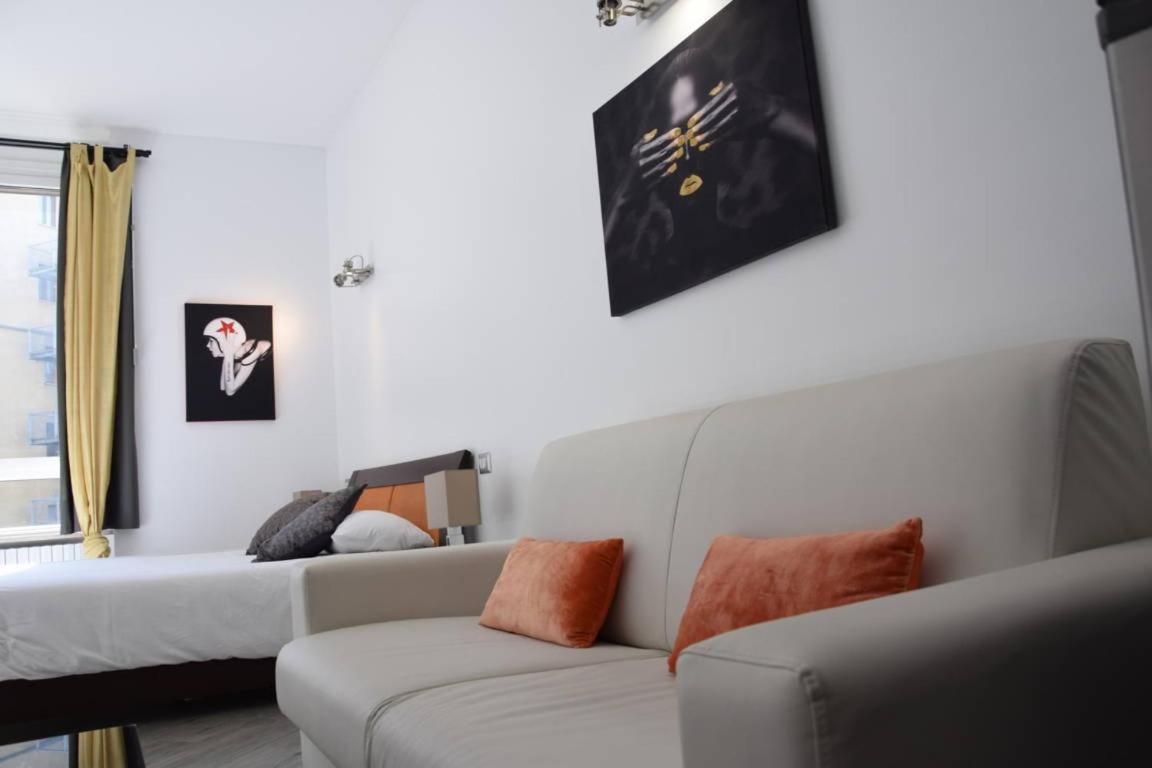 Accomodations Stazione Centrale Milan Exterior photo