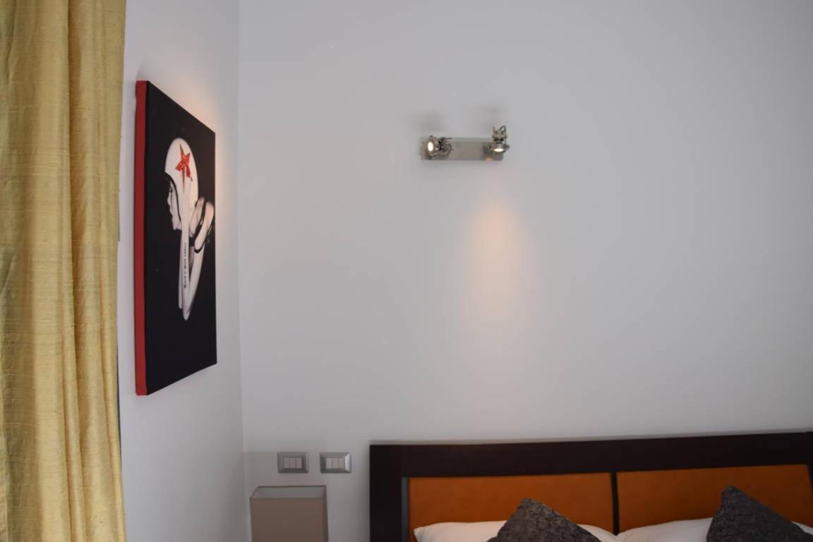 Accomodations Stazione Centrale Milan Exterior photo